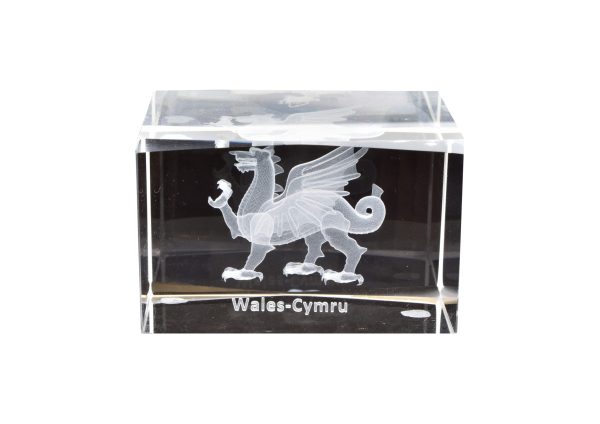WALES DRAGON GLASS CUBE 6X4X4CM